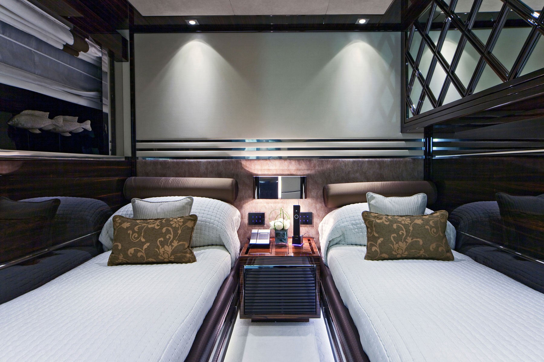 Bed Image Gallery Luxury Yacht Browser by CHARTERWORLD Superyacht Charter